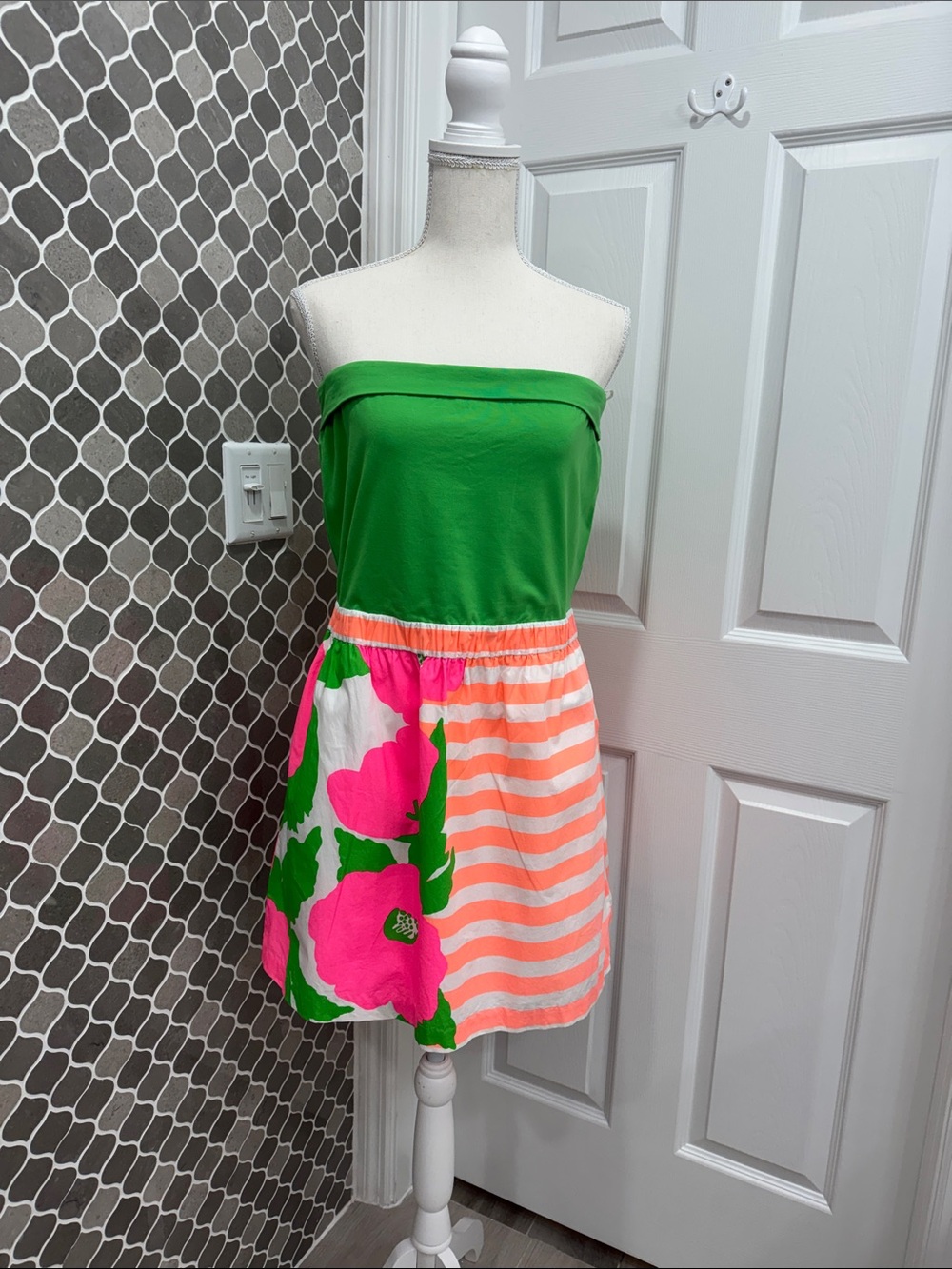 Lilly Pulitzer Strapless Green Top Pink Floral Stripe Dress